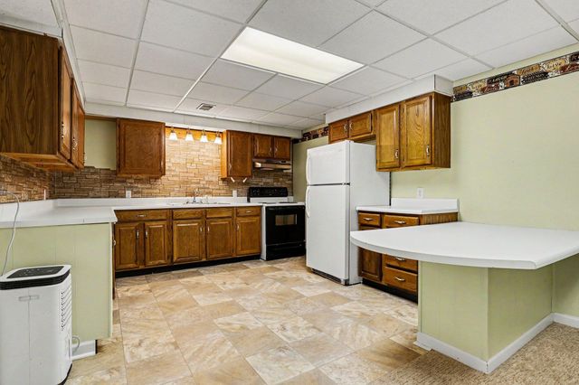 2945 W Lincoln Avenue, Ionia, MI 48846