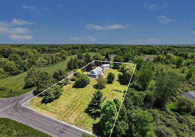 2945 W Lincoln Avenue, Ionia, MI 48846