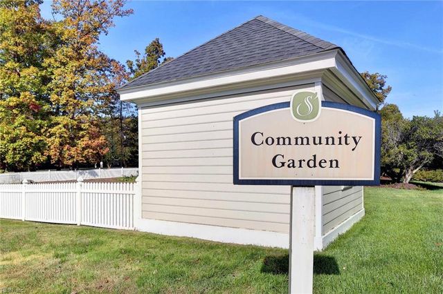 3611 Splitwood RD, Toano, VA 23168