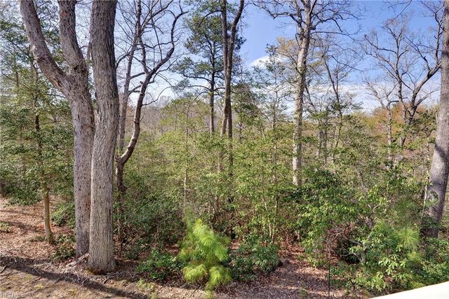3611 Splitwood RD, Toano, VA 23168