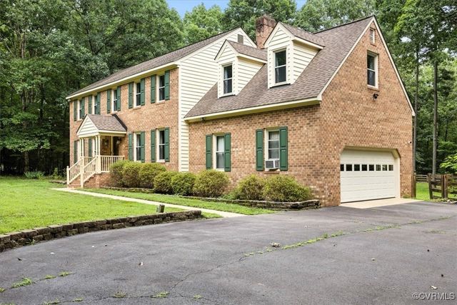 13241 Bailey Bridge Rd, North Chesterfield, VA 23112