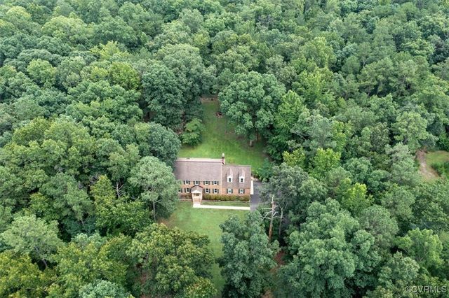 13241 Bailey Bridge Rd, North Chesterfield, VA 23112