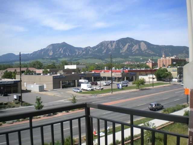 3601 Arapahoe Ave D-319, Boulder, CO 80303