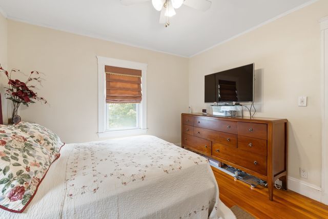 820 Beaver St, Waltham, MA 02452