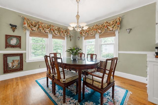 820 Beaver St, Waltham, MA 02452
