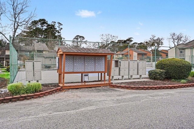 610 15th Ave S Apt 3, Myrtle Beach, SC 29575