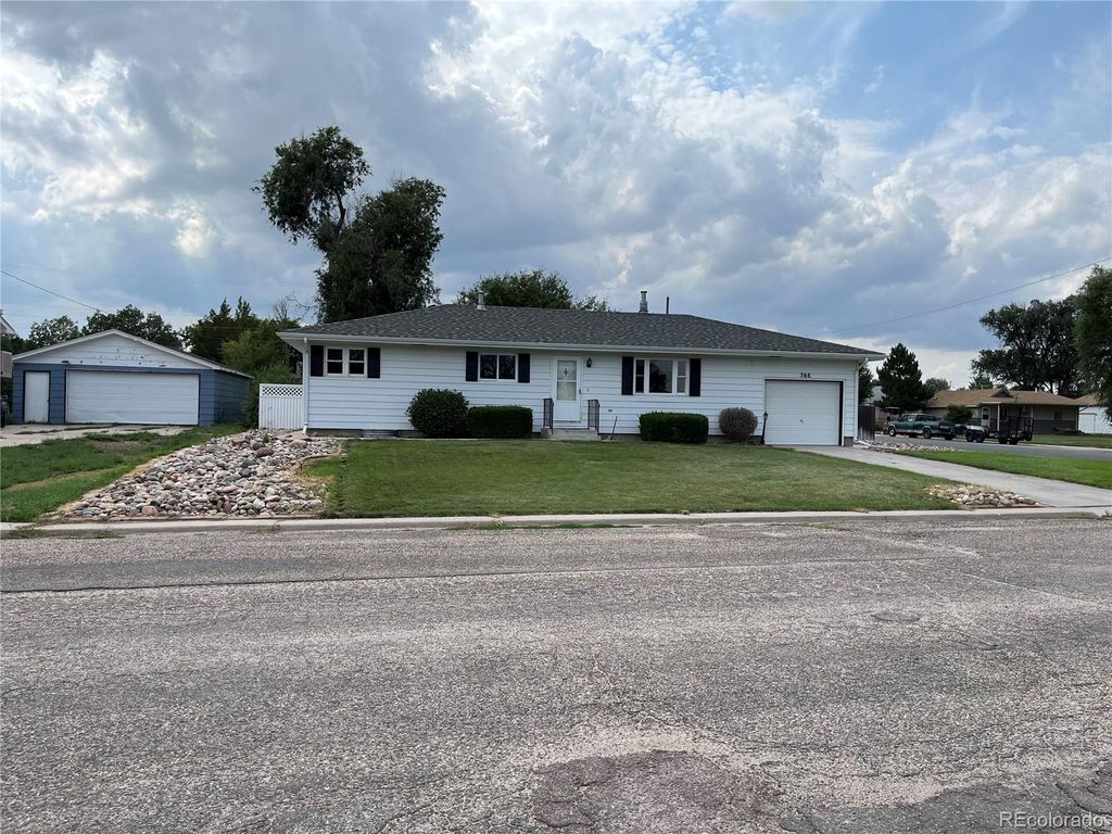 785 H Avenue, Limon, CO 80828