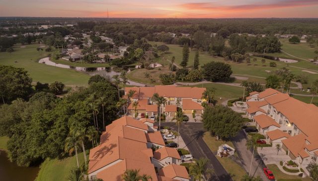 7661 Mackenzie Court 422, Lake Worth, FL 33467