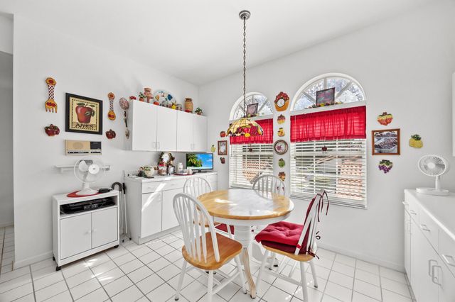 7661 Mackenzie Court 422, Lake Worth, FL 33467