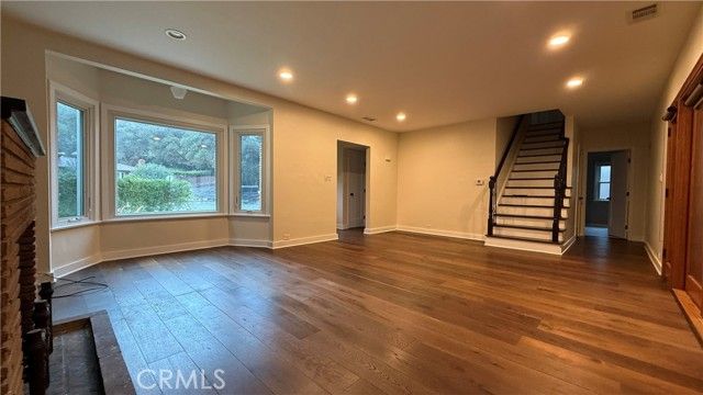 2248 E Chevy Chase, Glendale, CA 91206