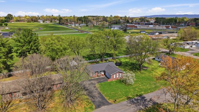 102 Lisa Cir, Winchester, TN 37398