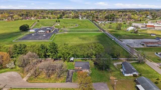 102 Lisa Cir, Winchester, TN 37398