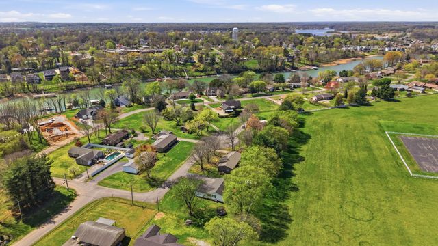 102 Lisa Cir, Winchester, TN 37398