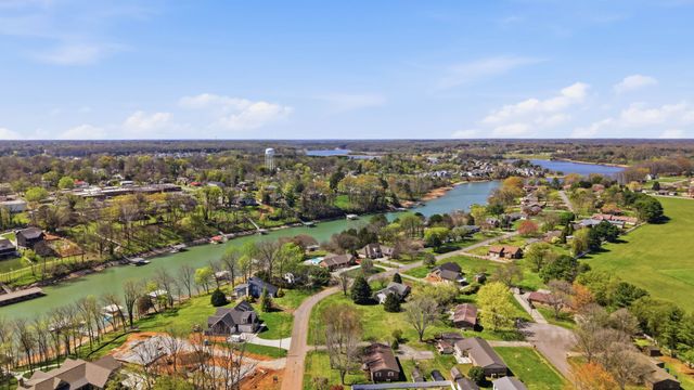 102 Lisa Cir, Winchester, TN 37398