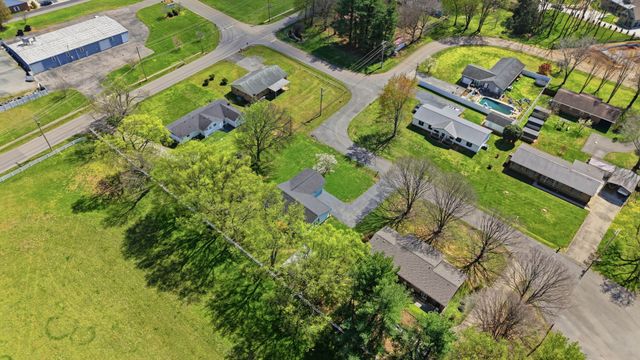 102 Lisa Cir, Winchester, TN 37398