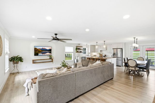 102 Lisa Cir, Winchester, TN 37398