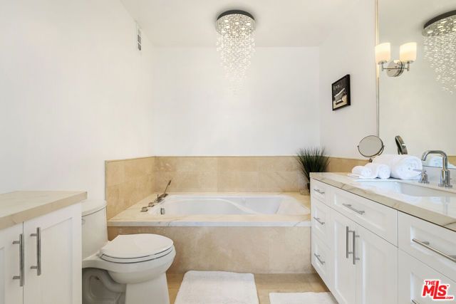 7834 Electra Drive, Los Angeles, CA 90046