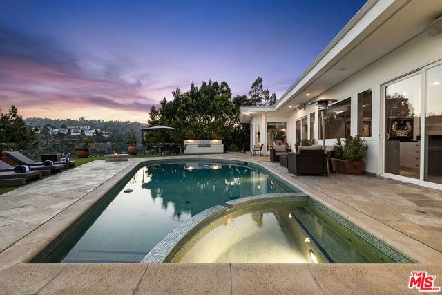 7834 Electra Drive, Los Angeles, CA 90046