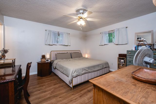 10 Breeds Hill Court, Little Rock, AR 72211
