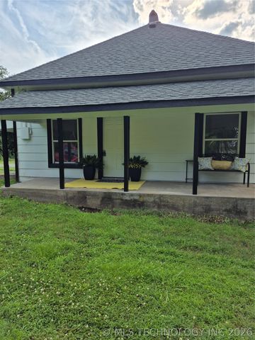 3827 Boatmans Circle, Pryor, OK 74361