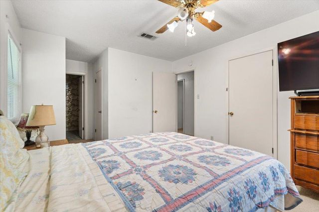 7108 Meadowood DR, Austin, TX 78723