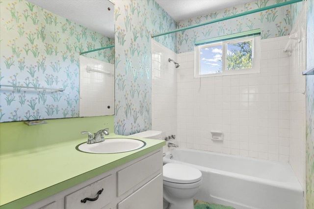 7108 Meadowood DR, Austin, TX 78723