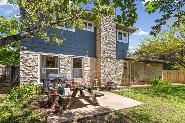 7108 Meadowood DR, Austin, TX 78723