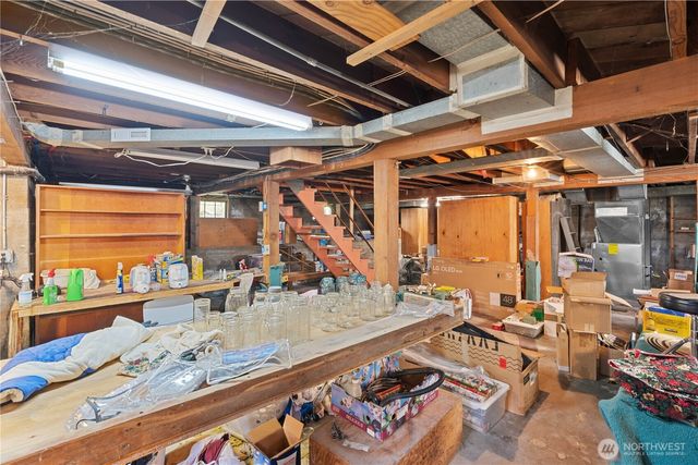 235 S 59th St, Tacoma, WA 98408