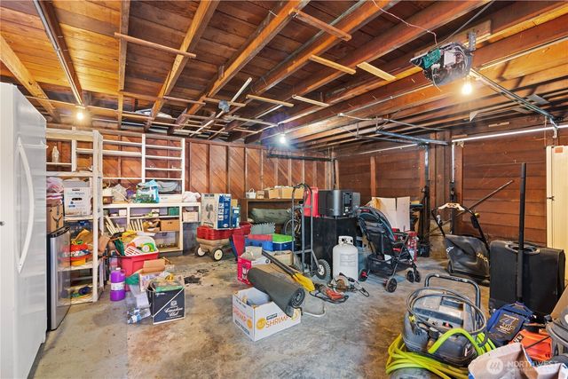 235 S 59th St, Tacoma, WA 98408