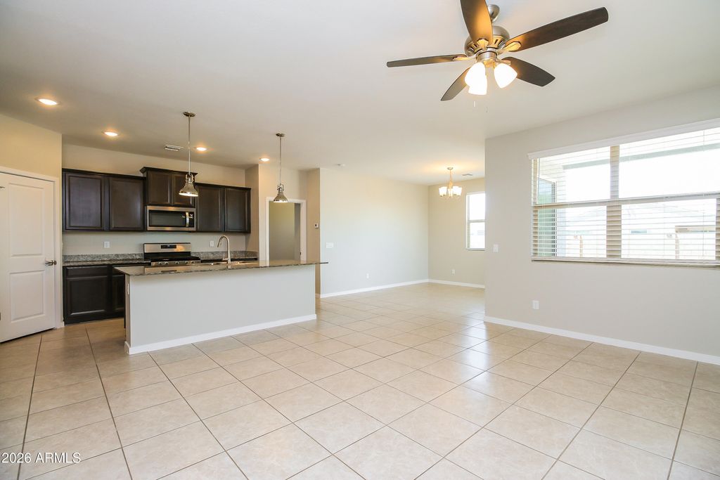 40454 W HENSLEY Way, Maricopa, AZ 85138 — photo 3