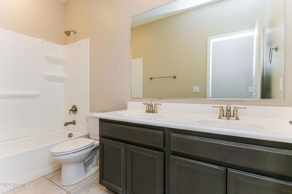 40454 W HENSLEY Way, Maricopa, AZ 85138 — photo 5