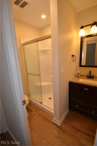 6933 W Fitzwater Road, Brecksville, OH 44141