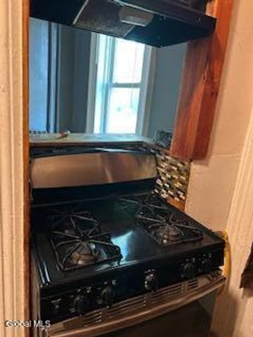 95 Clinton Avenue, Albany, NY 12210