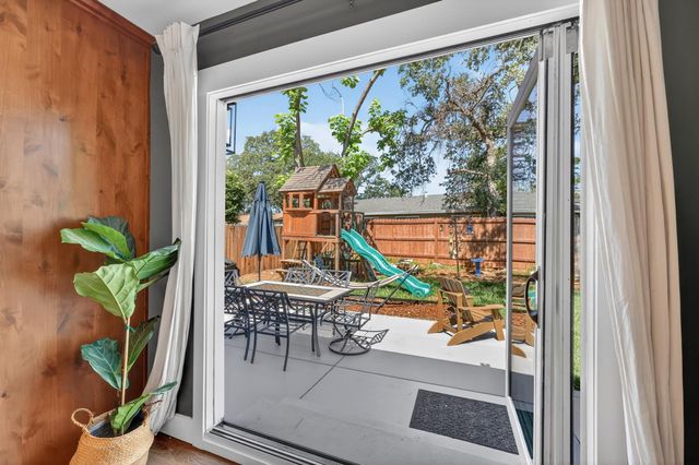 5719 Mangrove Ct, Orangevale, CA 95662