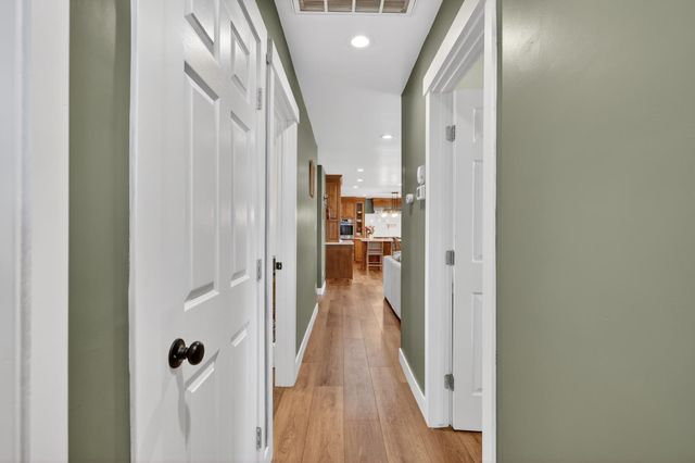 5719 Mangrove Ct, Orangevale, CA 95662