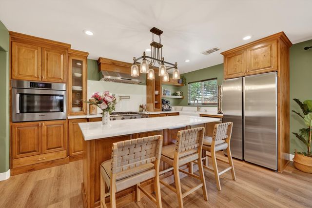 5719 Mangrove Ct, Orangevale, CA 95662
