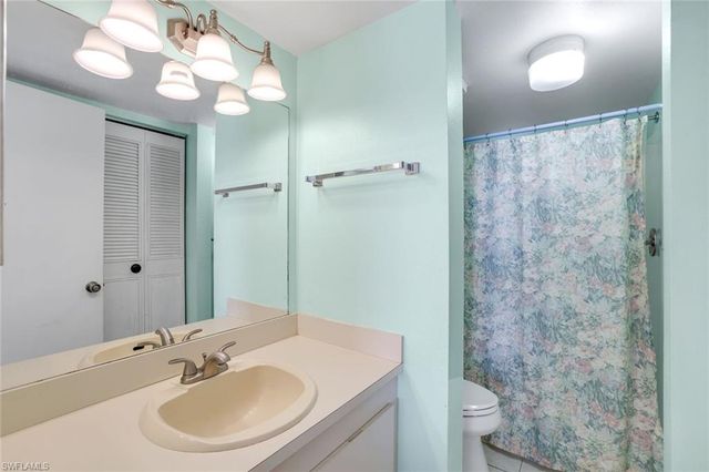 4338 27th CT SW 104, Naples, FL 34116