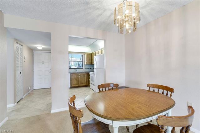 4338 27th CT SW 104, Naples, FL 34116