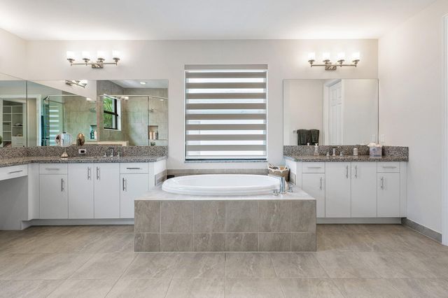 9022 CHAUVET Way, Boca Raton, FL 33496