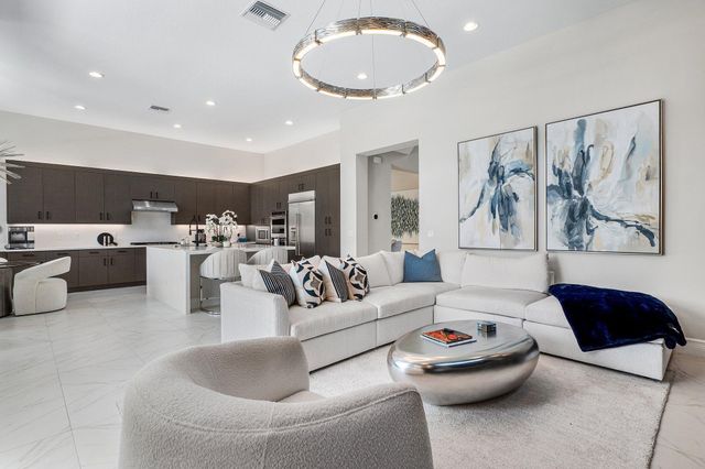 9022 CHAUVET Way, Boca Raton, FL 33496