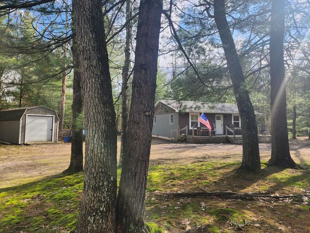 8393 W Arbutus Way, Lake Twp, MI 49304