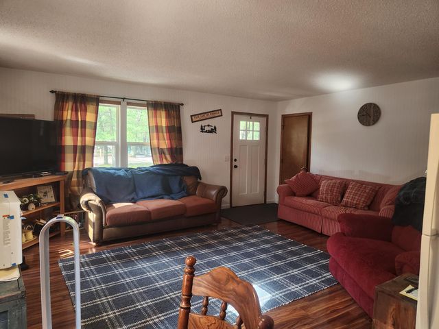 8393 W Arbutus Way, Lake Twp, MI 49304