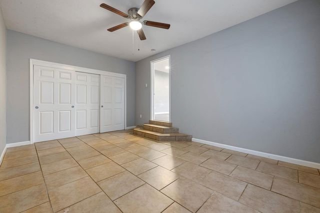 1820 Julian Ave, Modesto, CA 95354