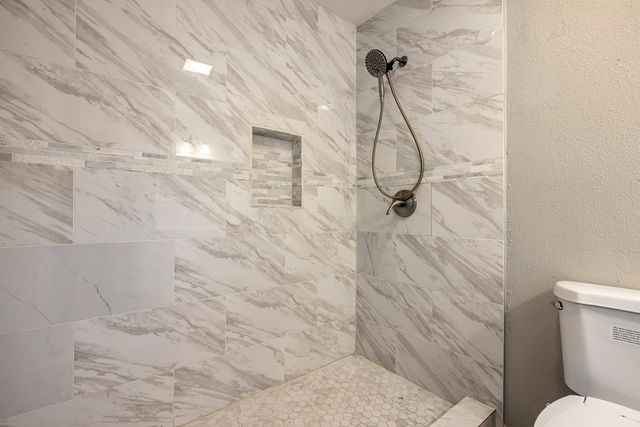 1820 Julian Ave, Modesto, CA 95354