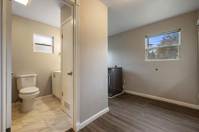 1820 Julian Ave, Modesto, CA 95354