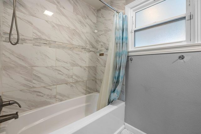 1820 Julian Ave, Modesto, CA 95354