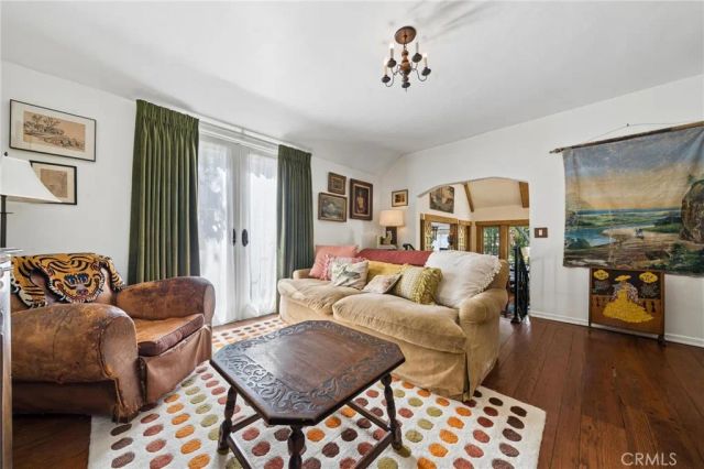 23021 8th Street, Newhall, CA 91321