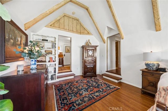 23021 8th Street, Newhall, CA 91321