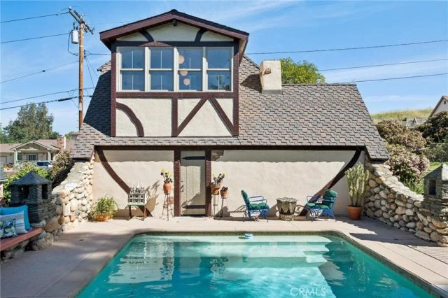 23021 8th Street, Newhall, CA 91321