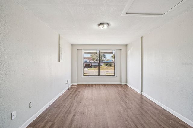 6807 WHITE CLIFFS WAY, Tampa, FL 33625